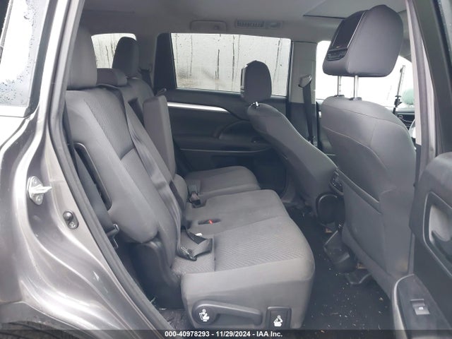 5TDBZRFH3HS465543 Toyota Highlander Le