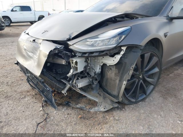 5YJ3E1EC2LF792018 Tesla Model 3 Performance Dual Motor All-wheel Drive