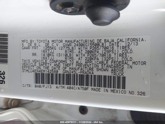 Toyota Tacoma Double Cab 2014 3TMLU4EN4EM142580 Image 9