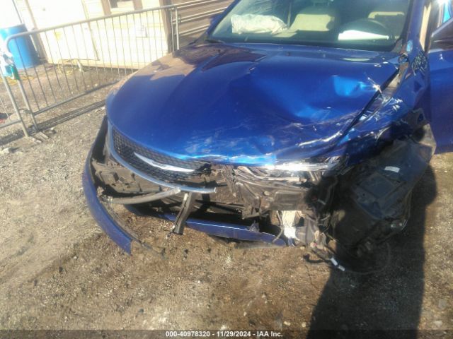 1C3CCCAB1FN747788 Chrysler 200 Limited