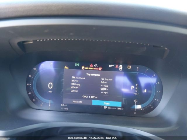 7JRL12FK6RG318032 Volvo S60 B5 Core Dark Theme