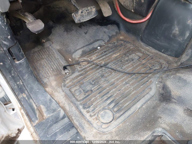 1FT7W2B60HEF06176 Ford F-250 Xl