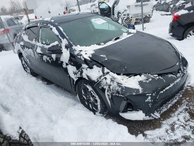 Toyota COROLLA SE 2018 2T1BURHE4JC043796 Image 1