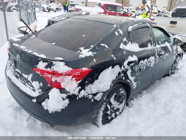 Toyota COROLLA SE 2018 2T1BURHE4JC043796 Image 4