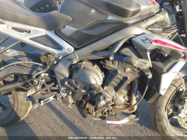 2020 TRIUMPH MOTORCYCLE STREET TRIPLE SMTA554S7LT976795 Photo 7