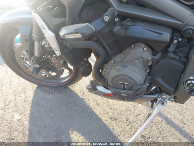 2020 TRIUMPH MOTORCYCLE STREET TRIPLE SMTA554S7LT976795 Photo 8