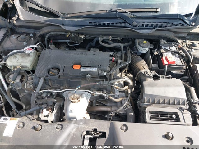 Honda Civic Lx 2018 2HGFC2F58JH529131 Image 10