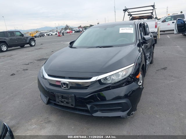 Honda Civic Lx 2018 2HGFC2F58JH529131 Image 12