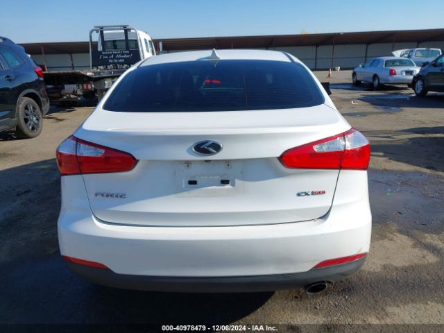 KNAFZ4A85G5577919 KIA FORTE EX