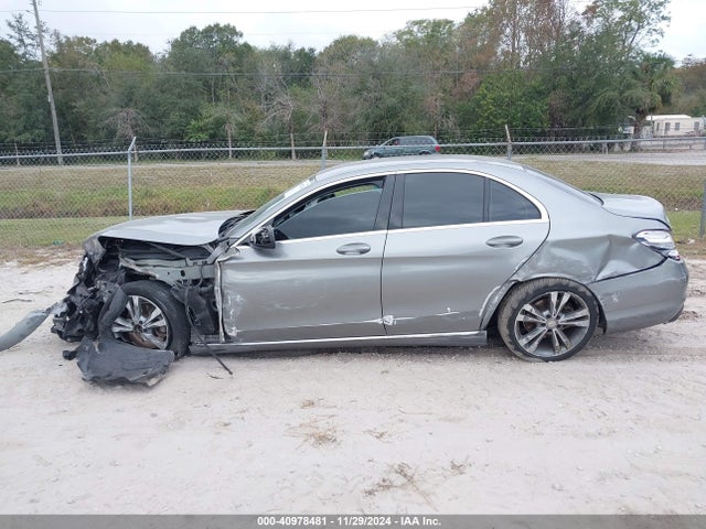 55SWF4KB3FU016359 Mercedes-Benz C 300 4matic/luxury 4matic/sport 4matic