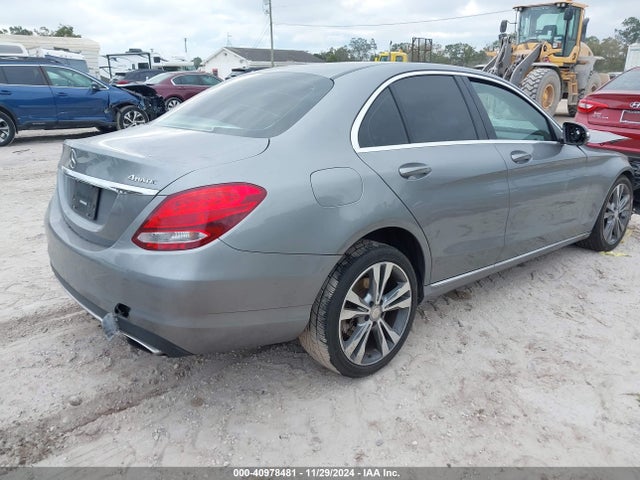 55SWF4KB3FU016359 Mercedes-Benz C 300 4matic/luxury 4matic/sport 4matic