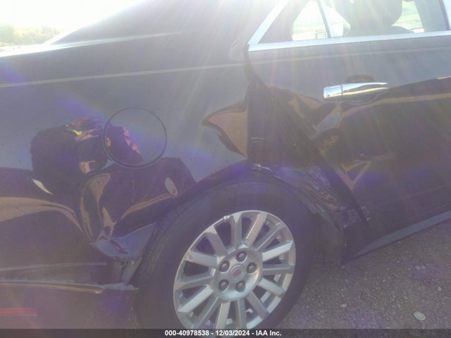 2010 CADILLAC CTS 1G6DE5EG7A0104575 Photo 5