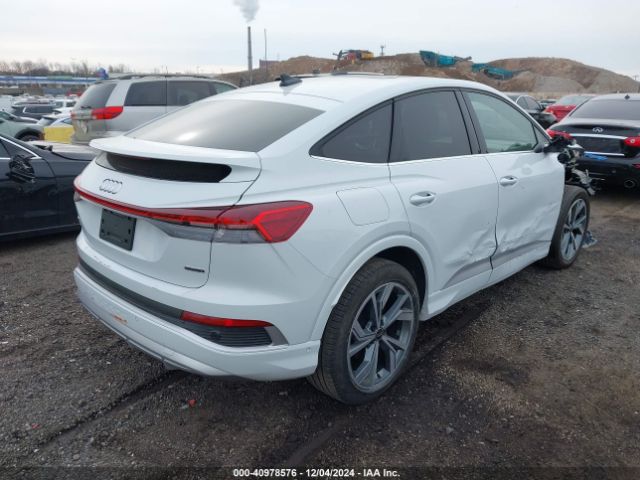 2024 AUDI Q4 SPORTBACK E-TRON WA13UBFZ3RP084588 Photo 3