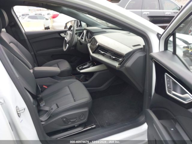 2024 AUDI Q4 SPORTBACK E-TRON WA13UBFZ3RP084588 Photo 4