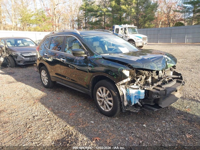 Nissan ROGUE SV 2018 5N1AT2MV0JC836237 Image 1