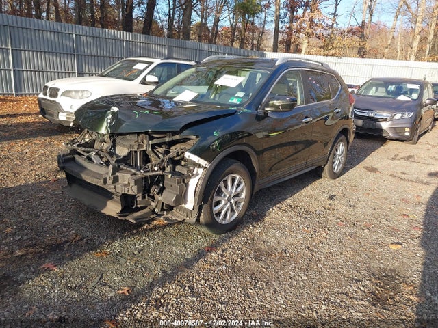 Nissan ROGUE SV 2018 5N1AT2MV0JC836237 Image 2