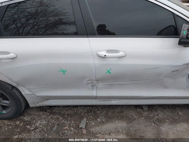 KIA K5 LXS 2022 5XXG14J25NG163350 Image 13