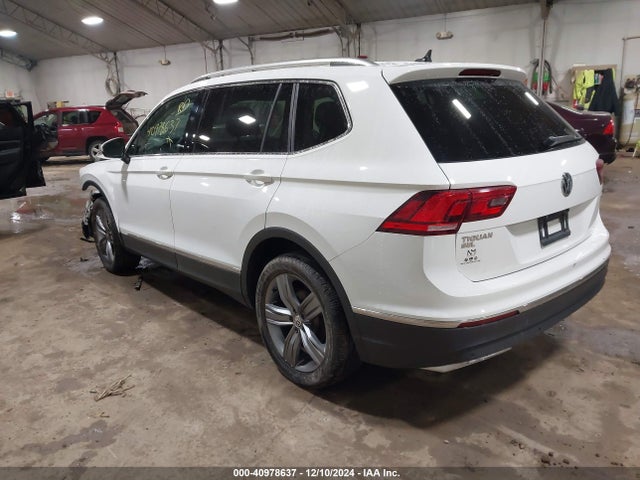 3VV2B7AX7LM078978 Volkswagen Tiguan 2.0t Se/2.0t Se R-line Black/2.0t Sel