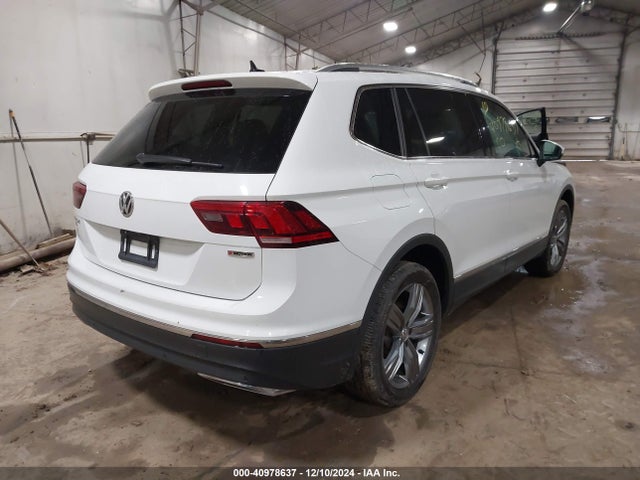 3VV2B7AX7LM078978 Volkswagen Tiguan 2.0t Se/2.0t Se R-line Black/2.0t Sel