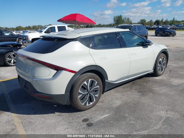 KNDC34LAXR5171743 KIA Ev6 Light Long Range