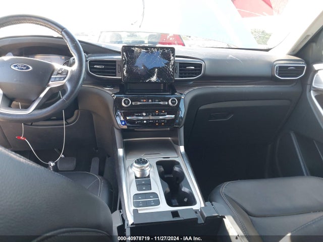 Ford Explorer Limited 2022 1FMSK7FH8NGA64998 Image 18