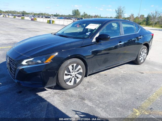 1N4BL4BV3PN421889 Nissan Altima S Fwd