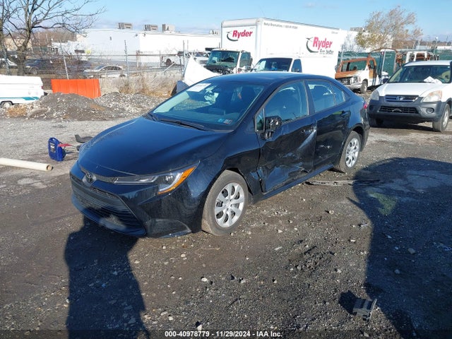 Toyota COROLLA LE 2023 5YFB4MDE1PP018775 Image 2