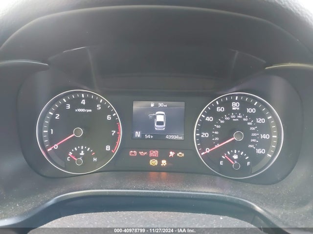 3KPF24AD8ME273858 KIA Forte Lxs