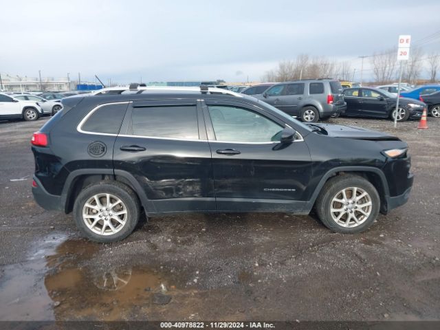 1C4PJMCB0HW590659 Jeep Cherokee Latitude 4x4