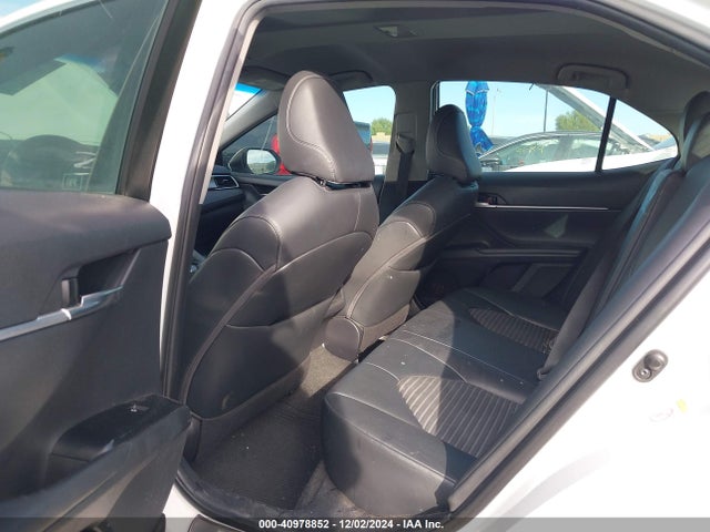 Toyota CAMRY SE 2018 4T1B11HK2JU573019 Image 8