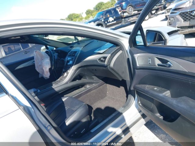 3LN6L5B95KR601655 Lincoln Mkz Standard