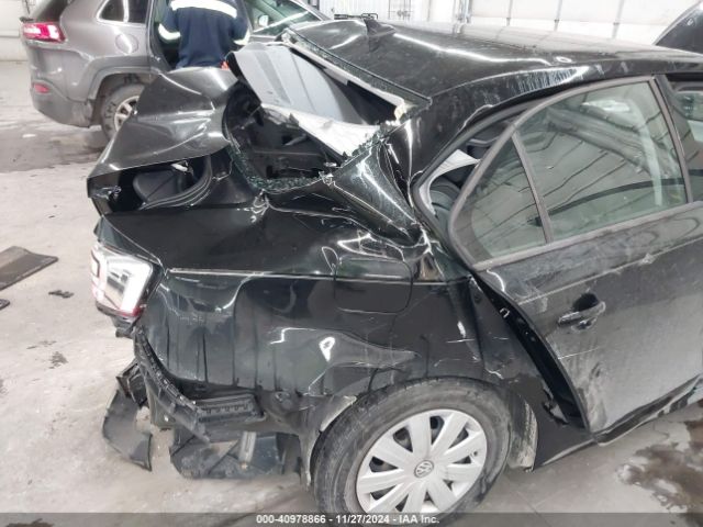 3VW2K7AJ4FM312926 Volkswagen Jetta 2.0l S