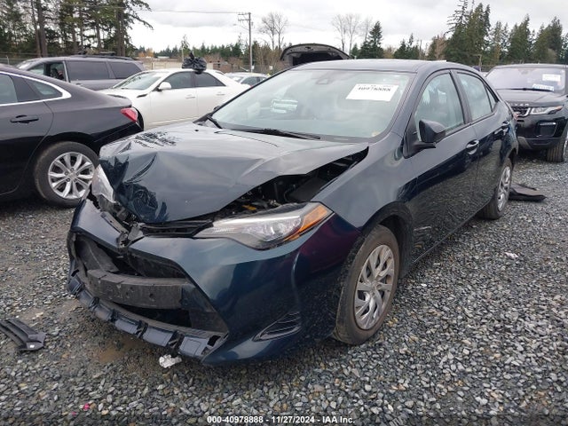 Toyota COROLLA LE 2017 2T1BURHE4HC856615 Image 2