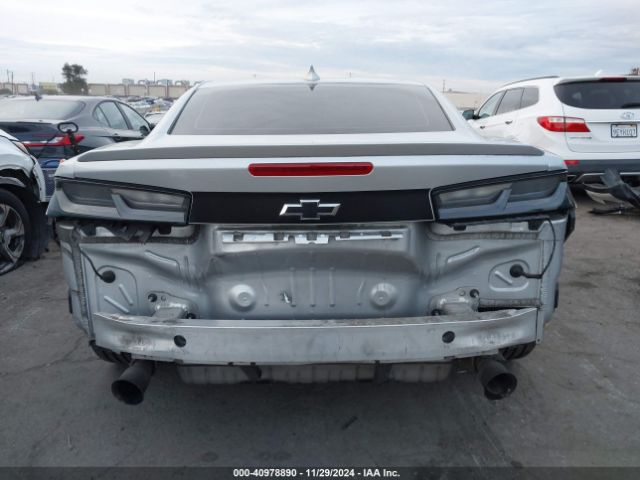 1G1FB1RS2J0121251 Chevrolet Camaro 1lt