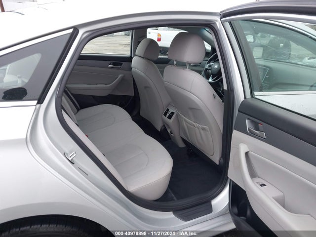 Hyundai SONATA SEL 2019 5NPE34AF1KH735874 Image 8