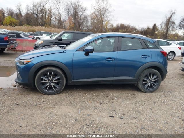 JM1DKFC79J0318367 Mazda Cx-3 Touring