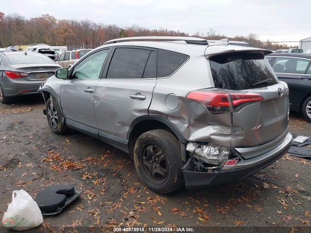 Toyota RAV4 LE 2017 2T3ZFREV6HW318405 Image 3