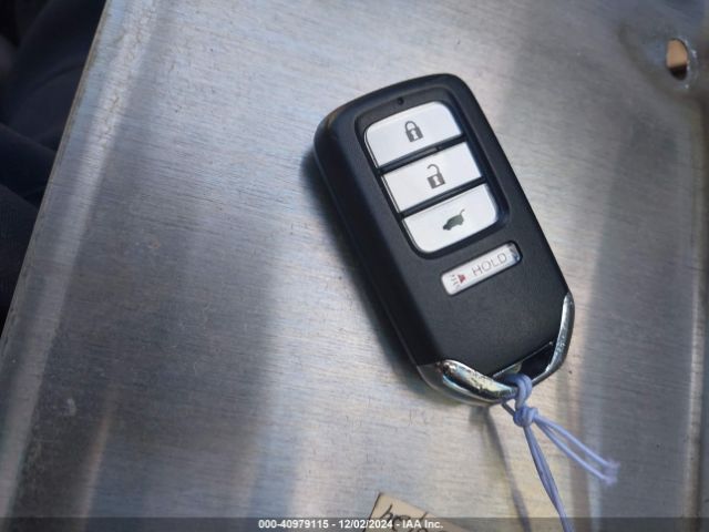 5FNYF5H16GB040557 Honda PILOT LX