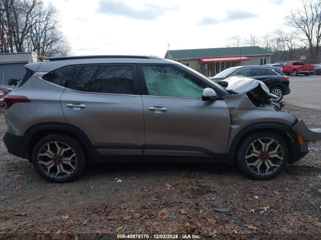 KIA Seltos Sx Turbo 2023 KNDETCA23P7356314 Image 13
