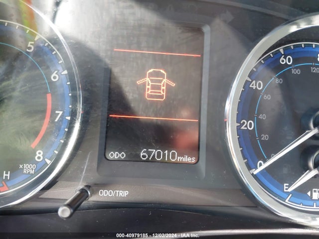 Toyota COROLLA LE 2018 5YFBURHE7JP762525 Image 7