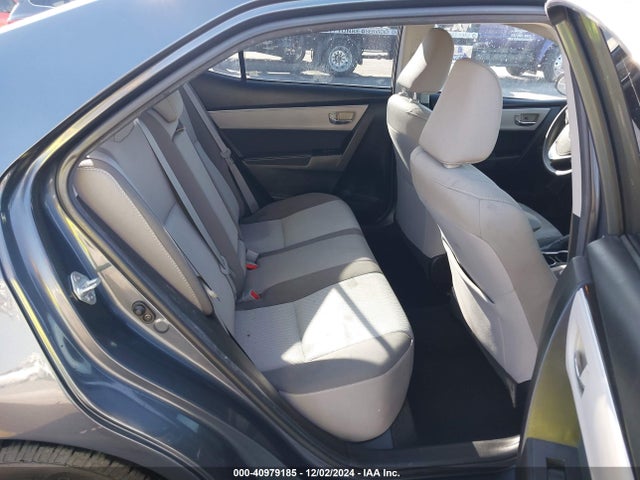 Toyota COROLLA LE 2018 5YFBURHE7JP762525 Image 8