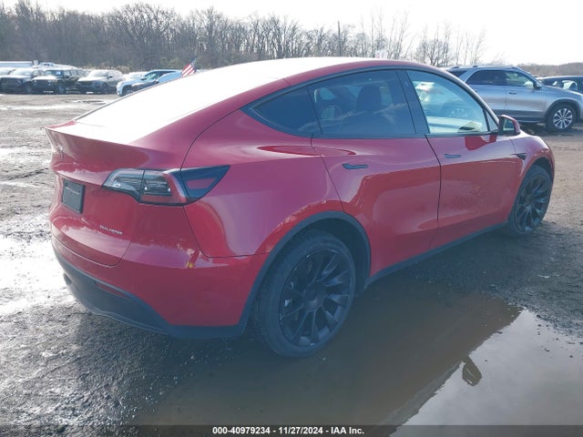 2022 TESLA MODEL Y 7SAYGDEE9NF426372 Photo 3