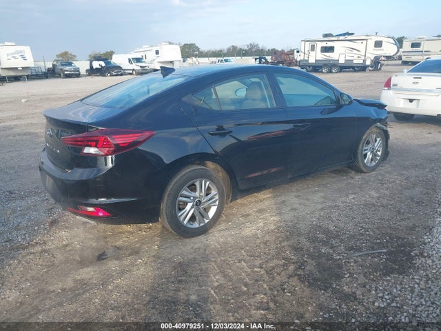5NPD84LF7LH577049 Hyundai ELANTRA SEL