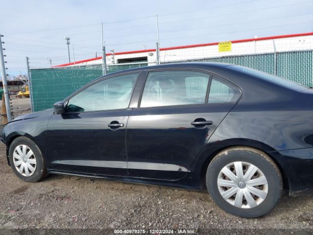 3VW267AJ8GM261825 Volkswagen Jetta 1.4t S