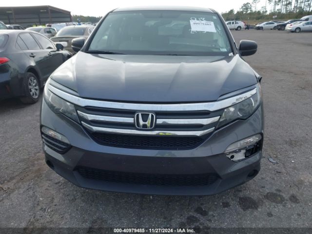 5FNYF6H15GB114976 Honda PILOT LX