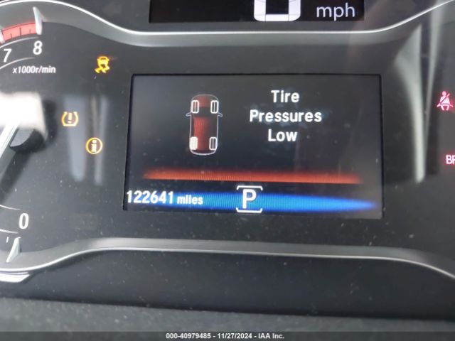5FNYF6H15GB114976 Honda PILOT LX