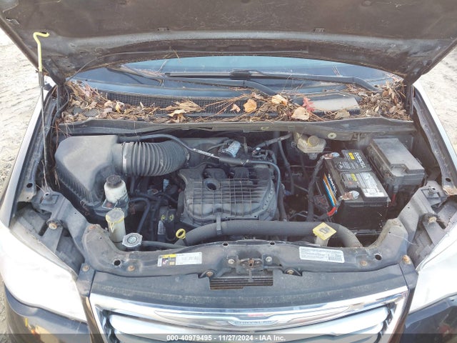 2C4RC1BG5ER447757 Chrysler Town & Country Touring