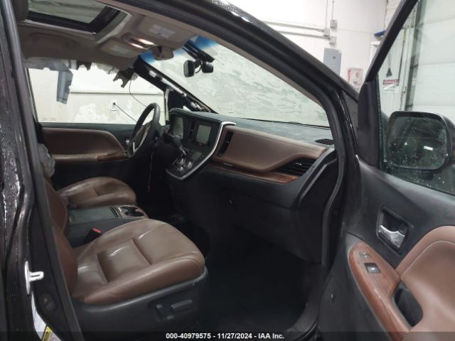 5TDDK3DC2GS138678 Toyota Sienna Limited Premium 7 Passenger