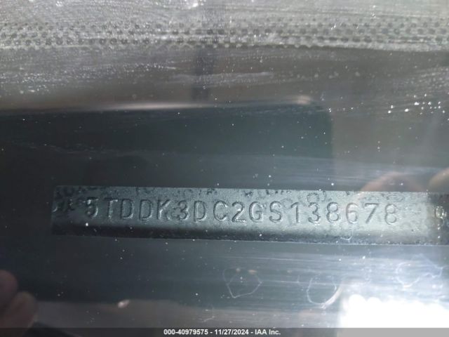 5TDDK3DC2GS138678 Toyota Sienna Limited Premium 7 Passenger