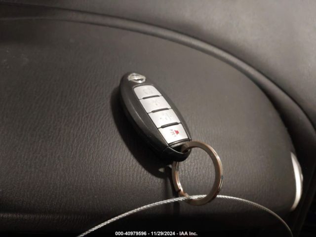 5N1AR2MM6GC656825 Nissan Pathfinder Sv
